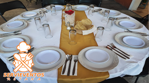 Plato de porcelana